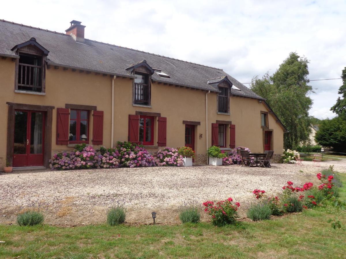 Chambres D'Hotes Domaine Du Bois-Basset Saint-Onen-la-Chapelle Luaran gambar